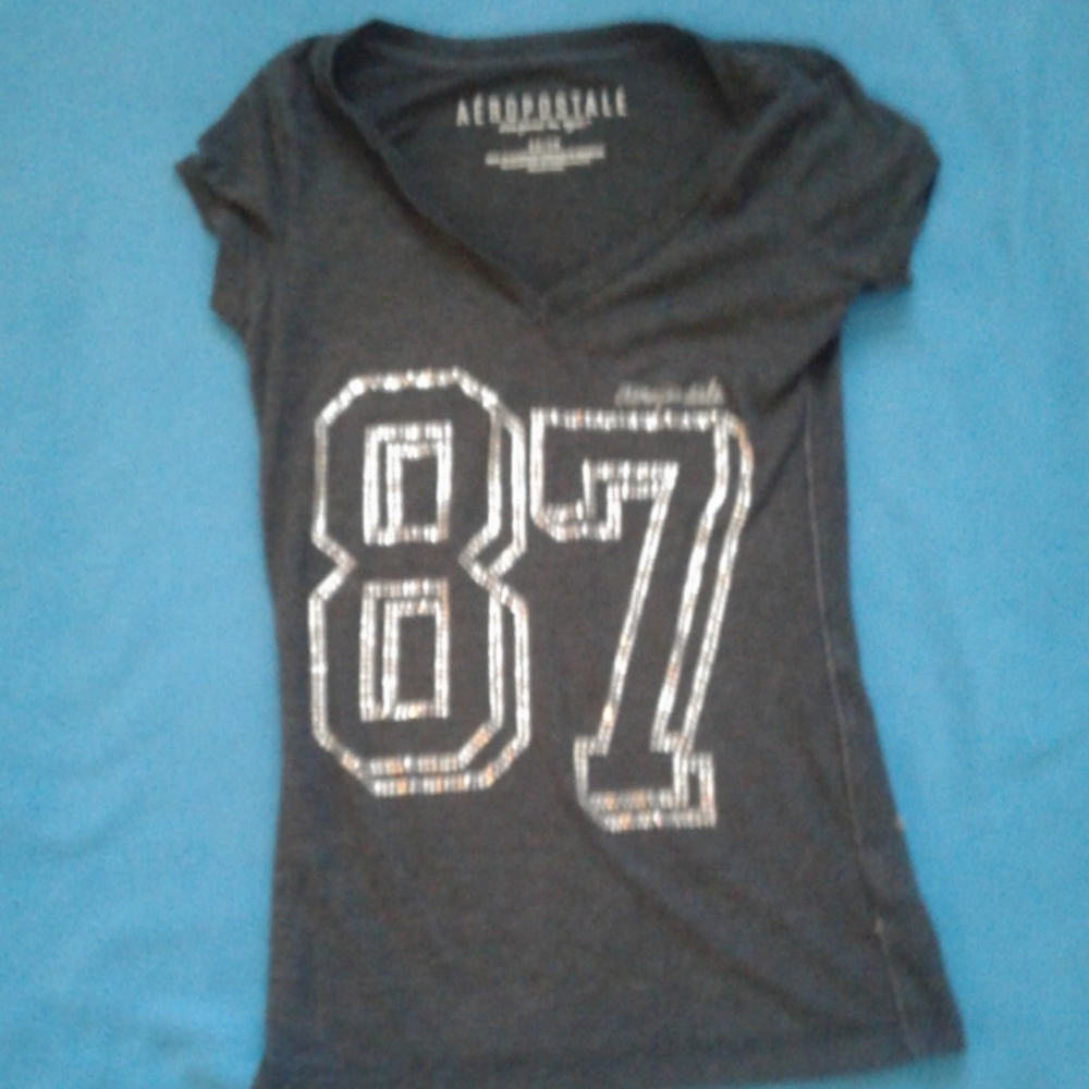 Dark grey aeropsotale Tee shirt